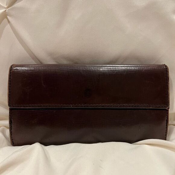 Vintage Gucci Smooth Leather Long Wallet Unique Clasp Made in Italy GG - Picture 3 of 15